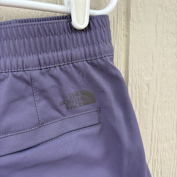 The North Face Standard Short Women's 12 Lunar Slate Outdoor Hiking Comfort - Picture 10 of 14